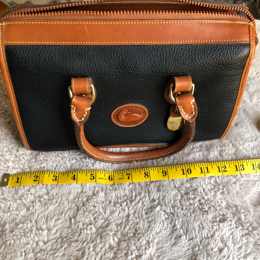 Vintage Dooney & Bourke handbag
